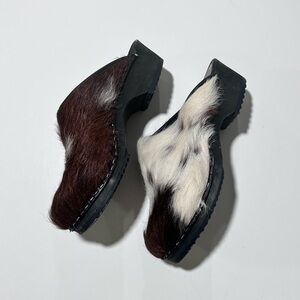 Tessa flex clogs in animal print cow cowhide made in Sweden wooden clog